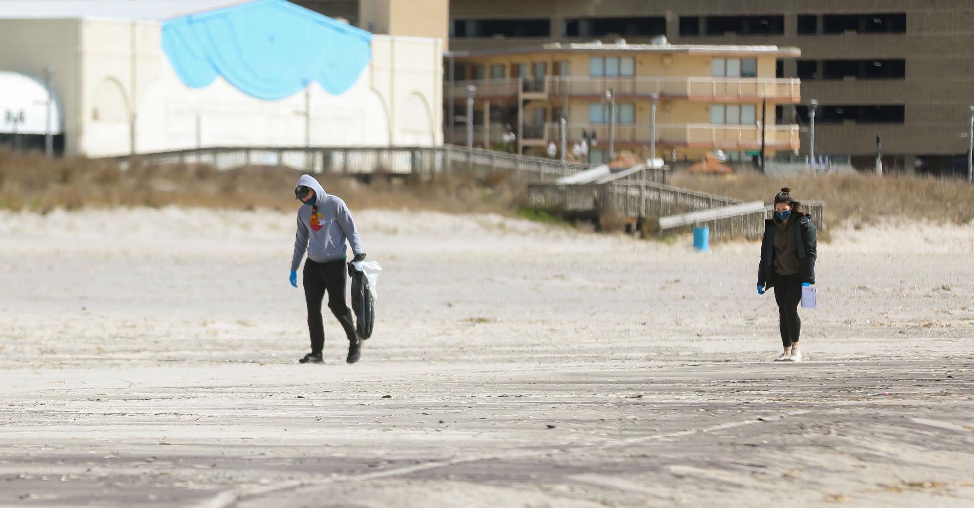 041421_nws_beachsweeps